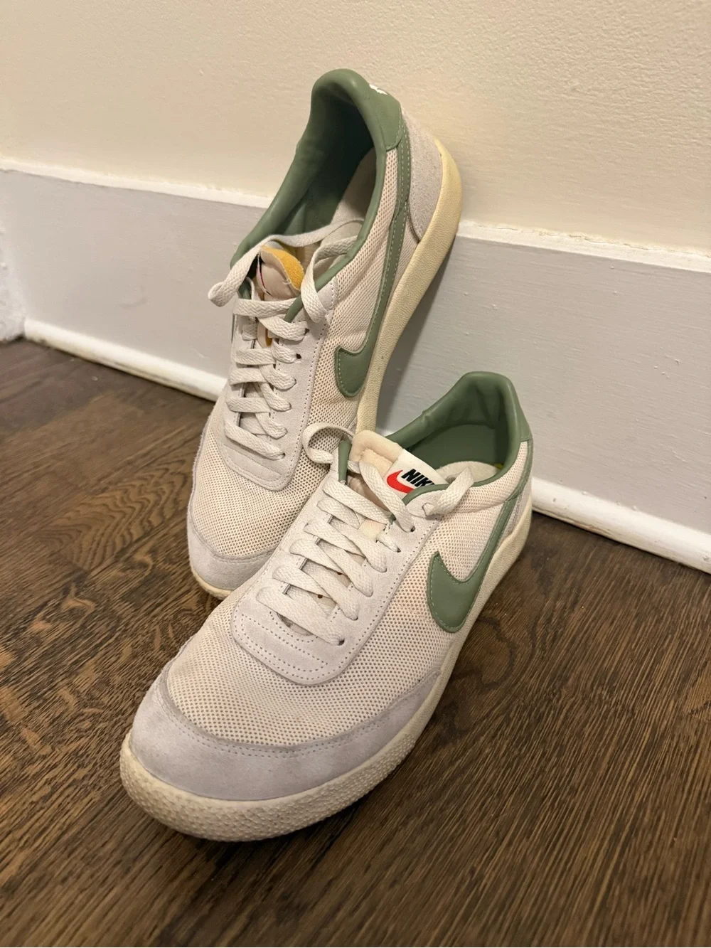 Nike Men’s Low-Top Sneakers - Cream with Sage Swoosh